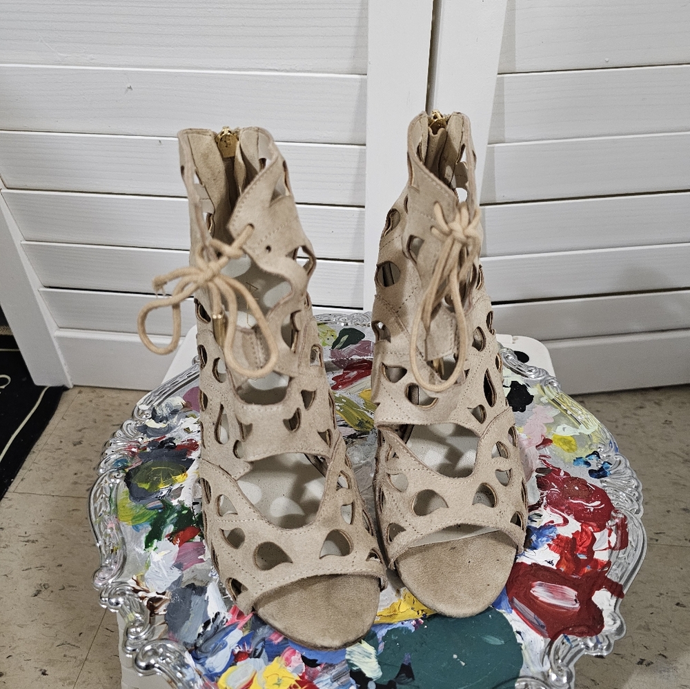 Aldo cotout stile beige boots
